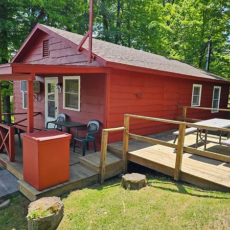 The Gold Eagle Vila Lake George Exterior foto
