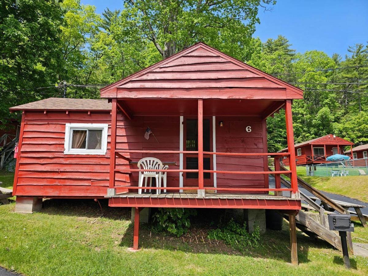 The Gold Eagle Vila Lake George Exterior foto