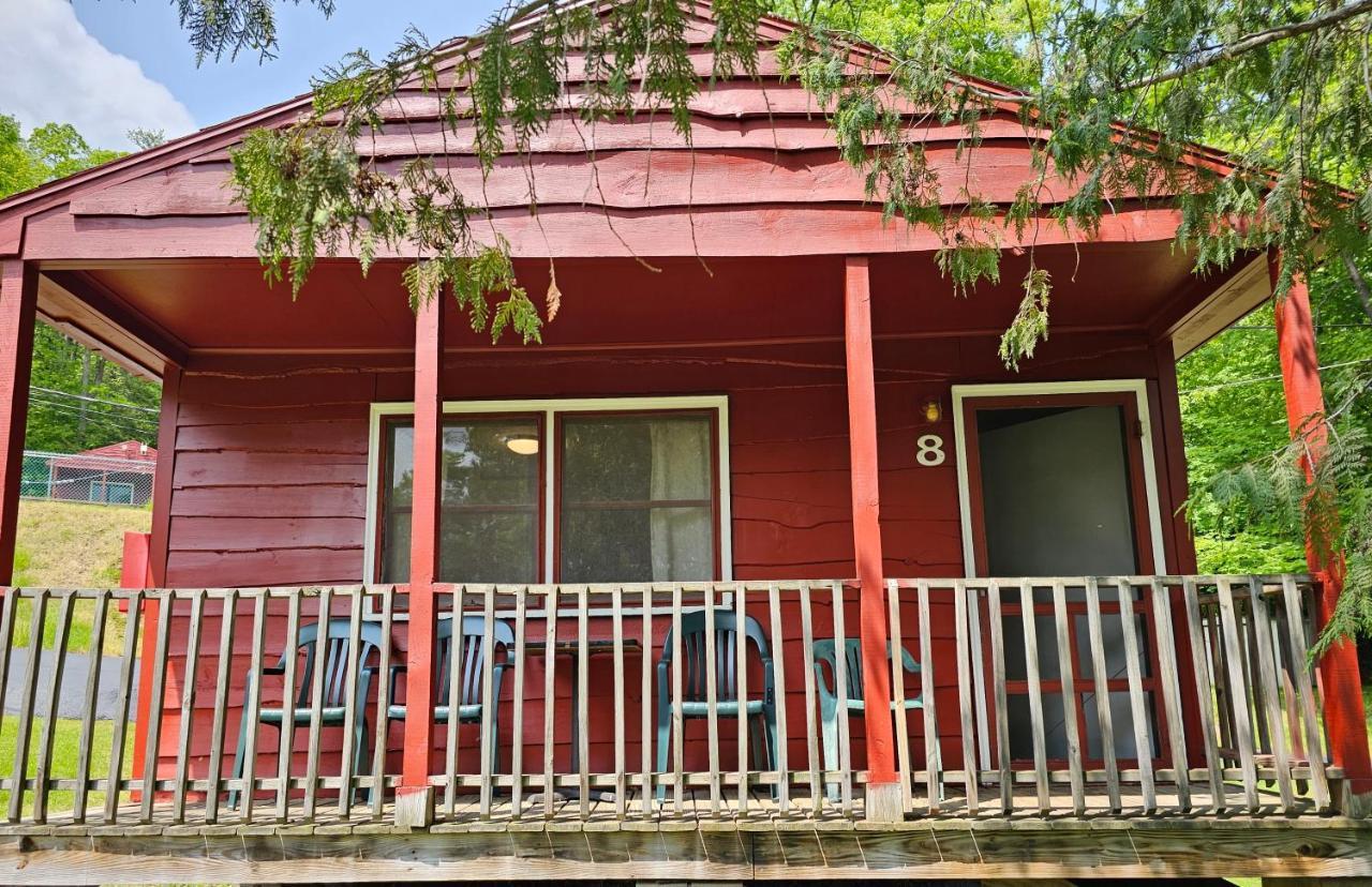 The Gold Eagle Vila Lake George Exterior foto