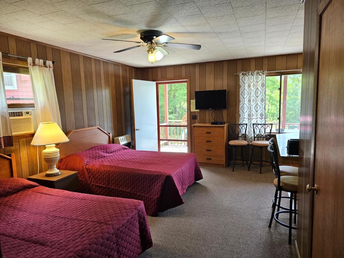 The Gold Eagle Vila Lake George Exterior foto