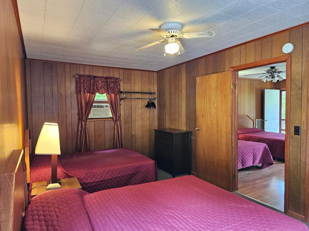 The Gold Eagle Vila Lake George Exterior foto