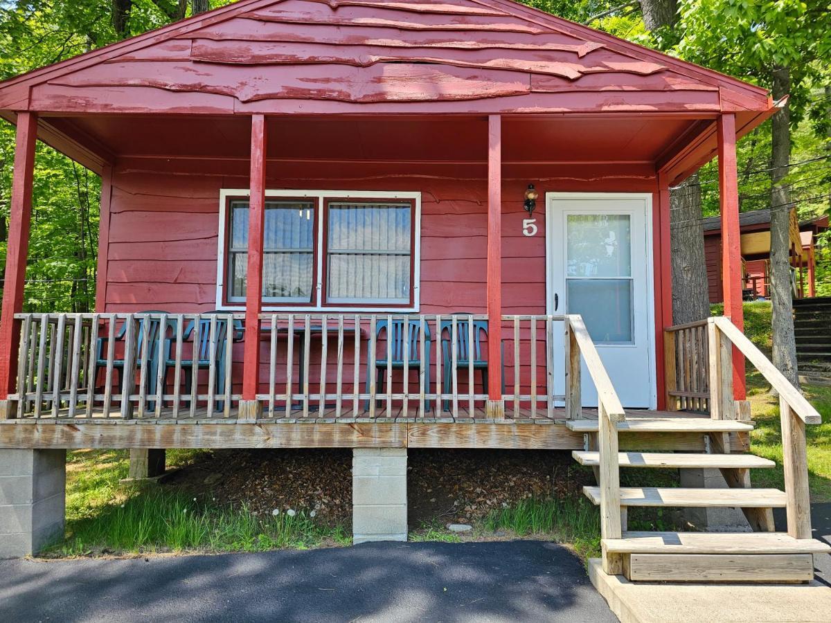 The Gold Eagle Vila Lake George Exterior foto