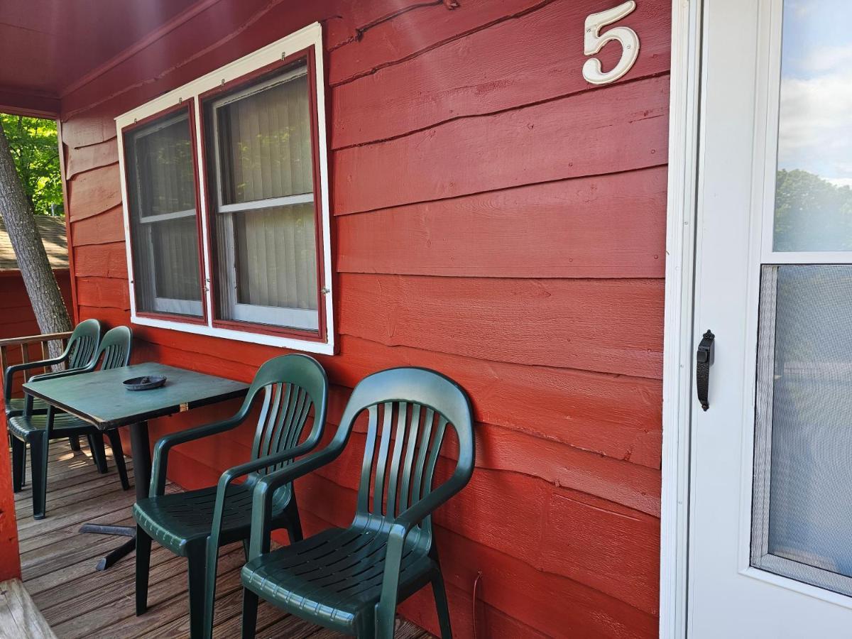 The Gold Eagle Vila Lake George Exterior foto