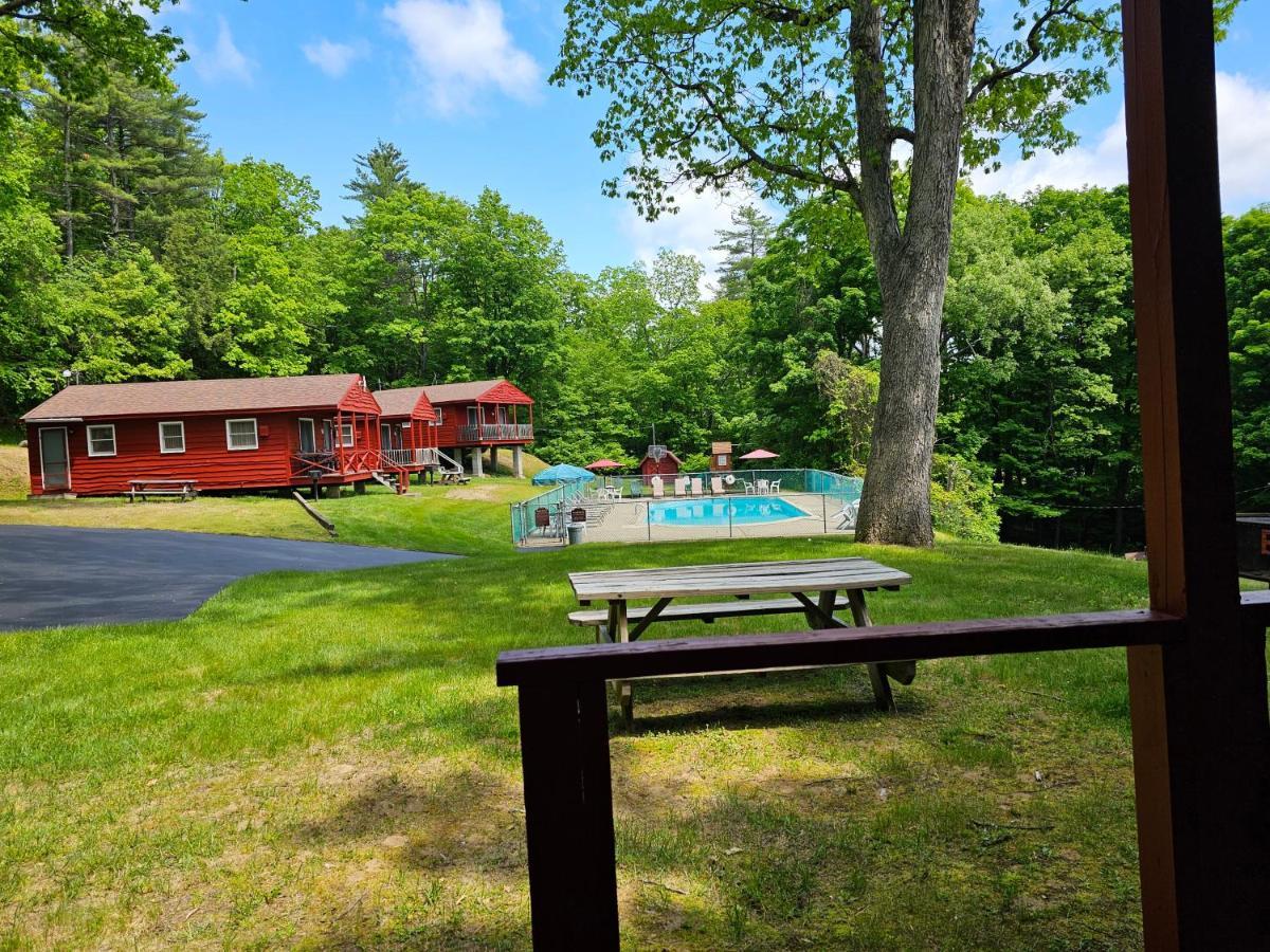 The Gold Eagle Vila Lake George Exterior foto